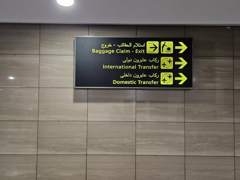 Marking of connecting flights