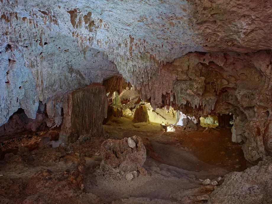 Aktun Chen Cave