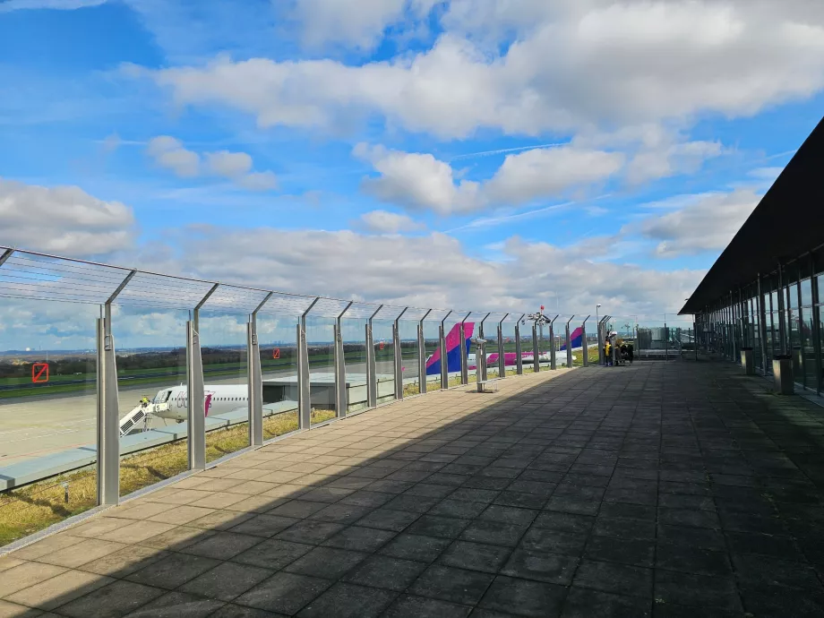 Viewing terrace