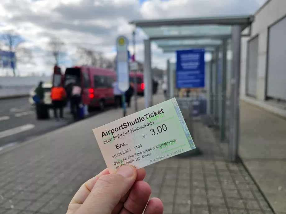 Bus ticket to Holzwickede