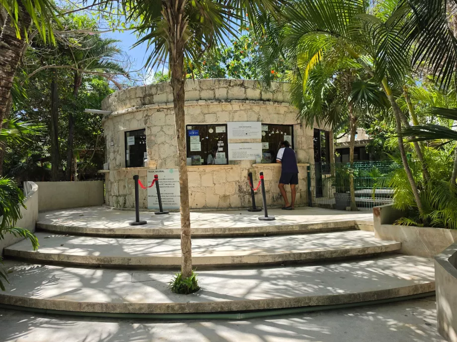 Ticket office for Akumal Beach