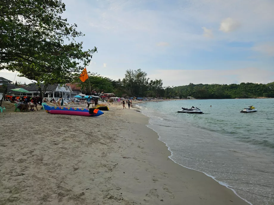 Choeng Mon Beach