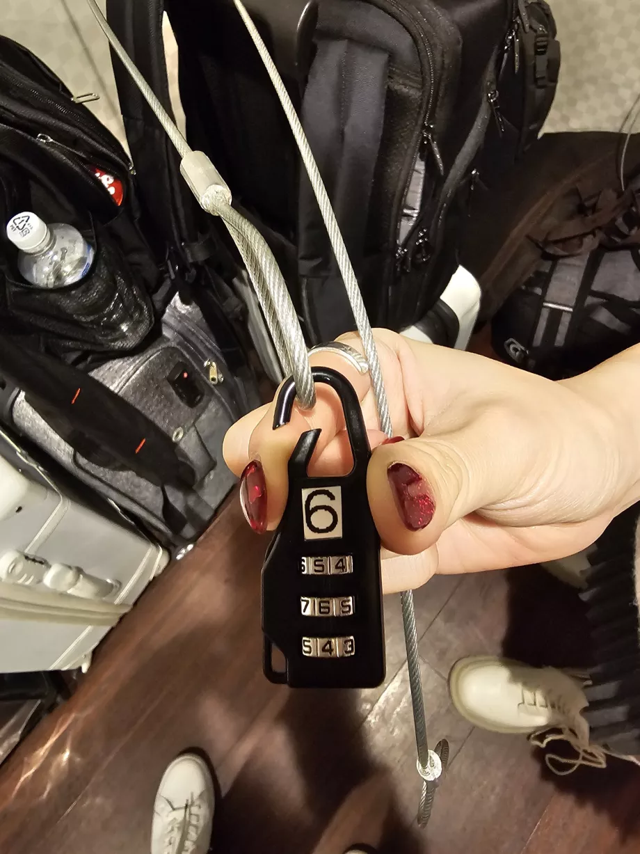 Lock in the luggage room