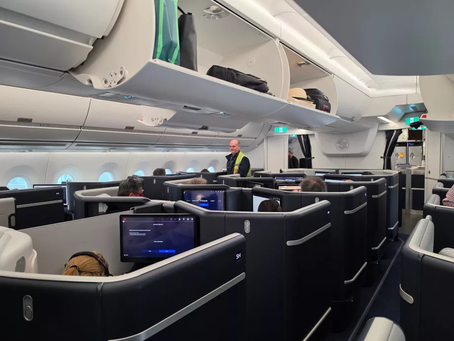 Business class cabin