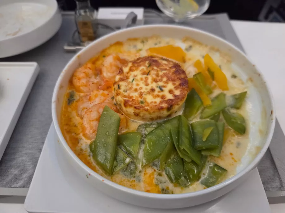 Lunch: main course, prawns and salmon