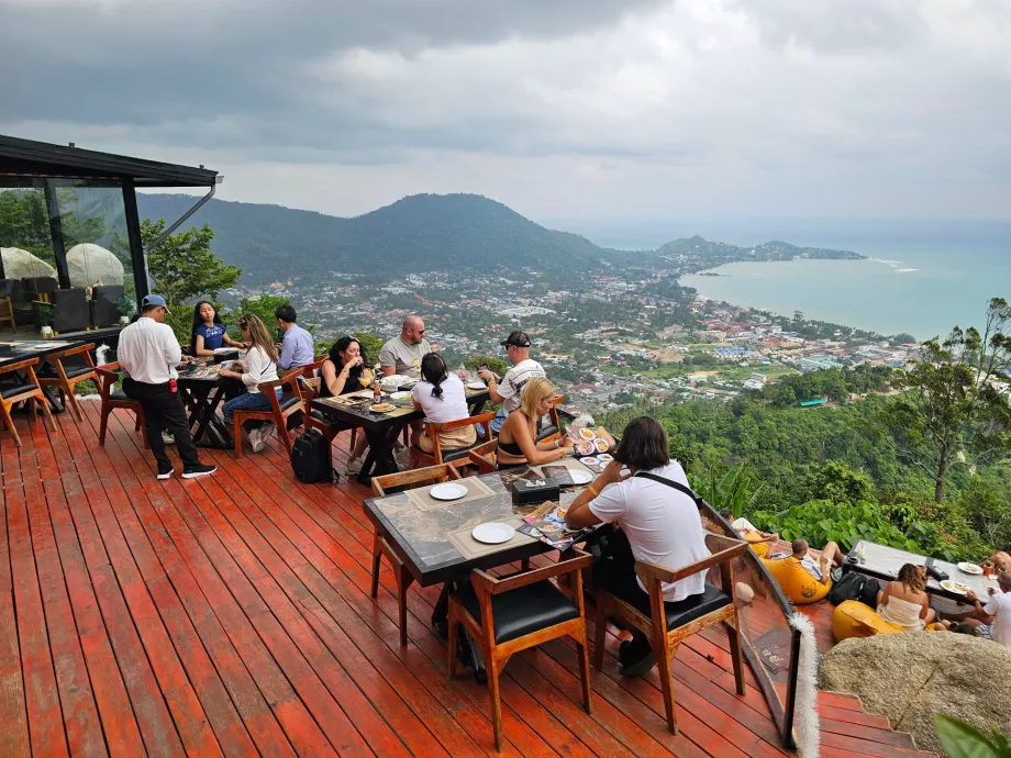 Restaurant at Overlap Stone 2