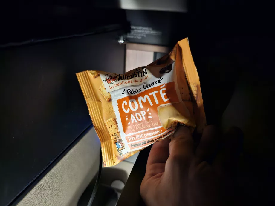 Midflight snack on the way to the toilet