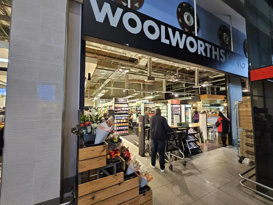 Woolworths Supermarket, public area