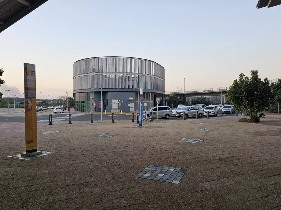 Taxi stand