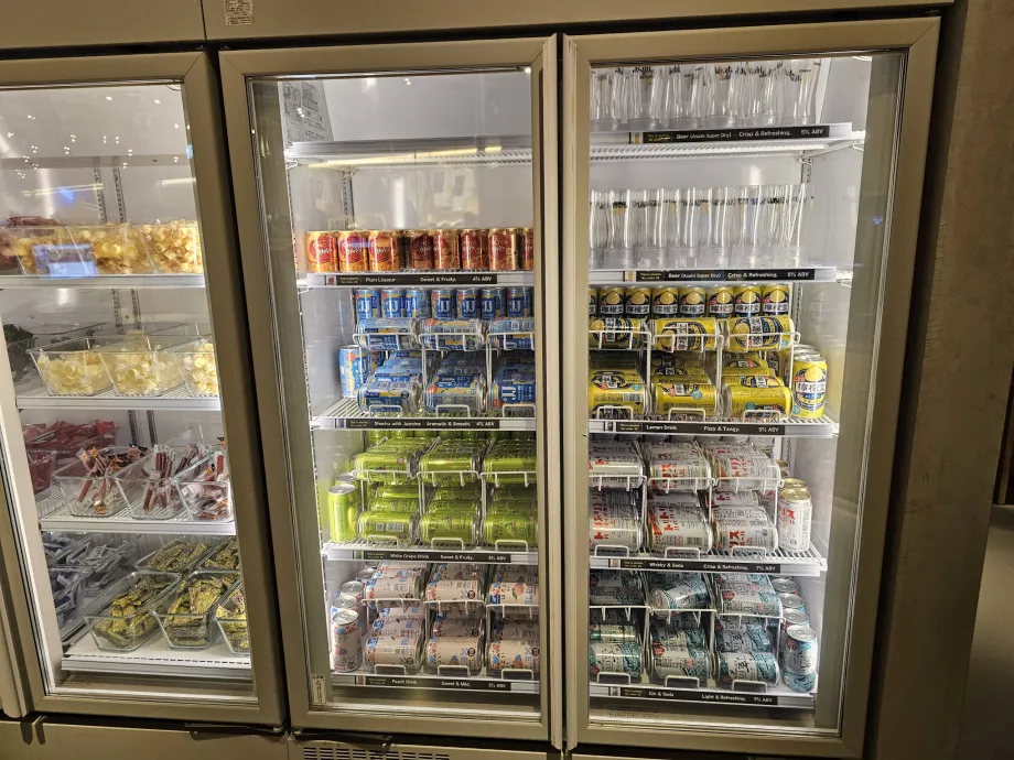 Share Lounge, drinks