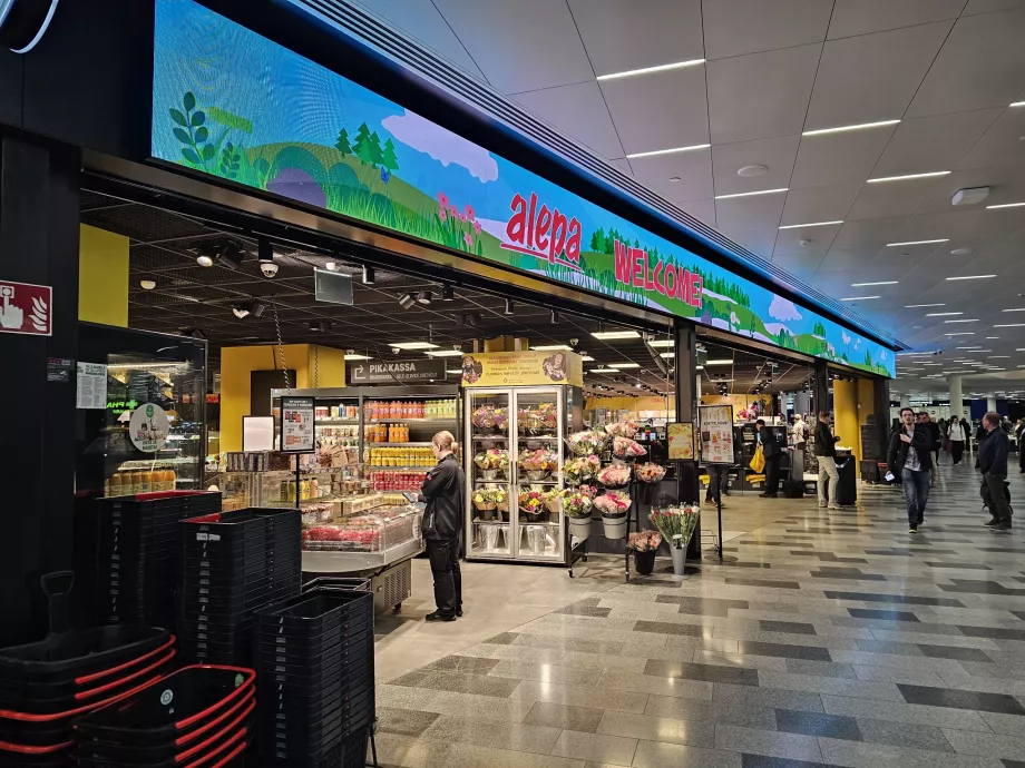 Aleppo supermarket