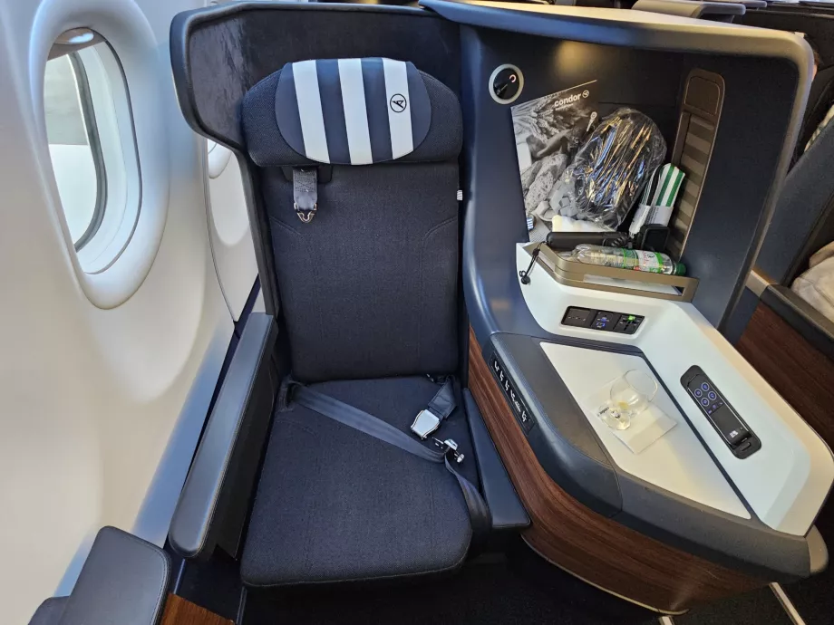 Prime Seat