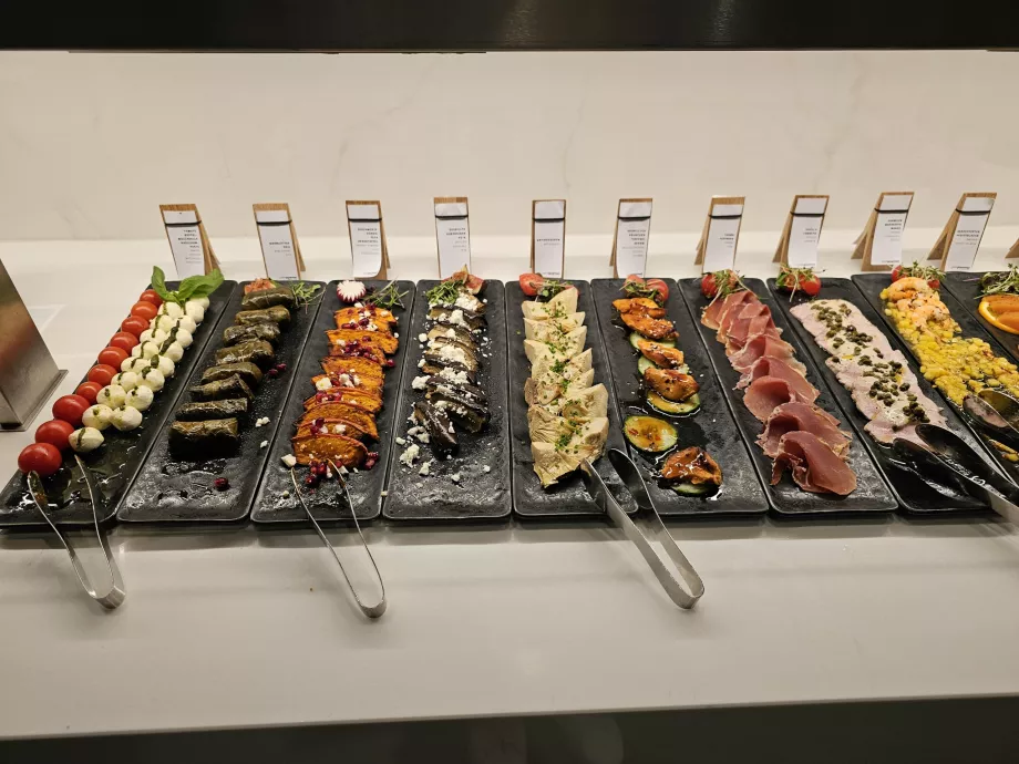 First Class Lounge (Main Terminal) - cold cuisine