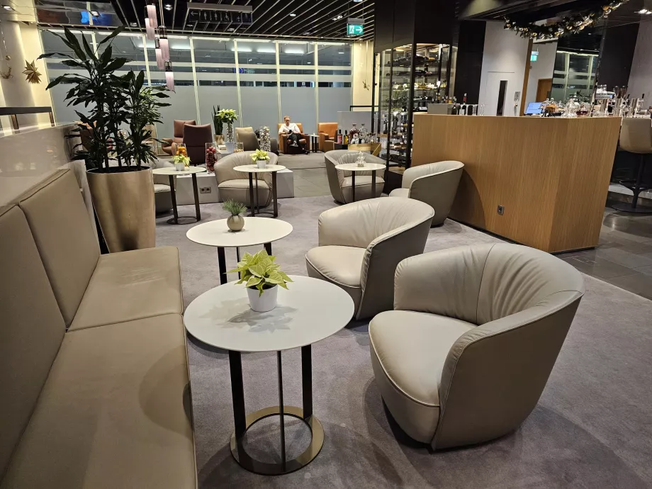 First Class Lounge (Main Terminal) - seating and armchairs