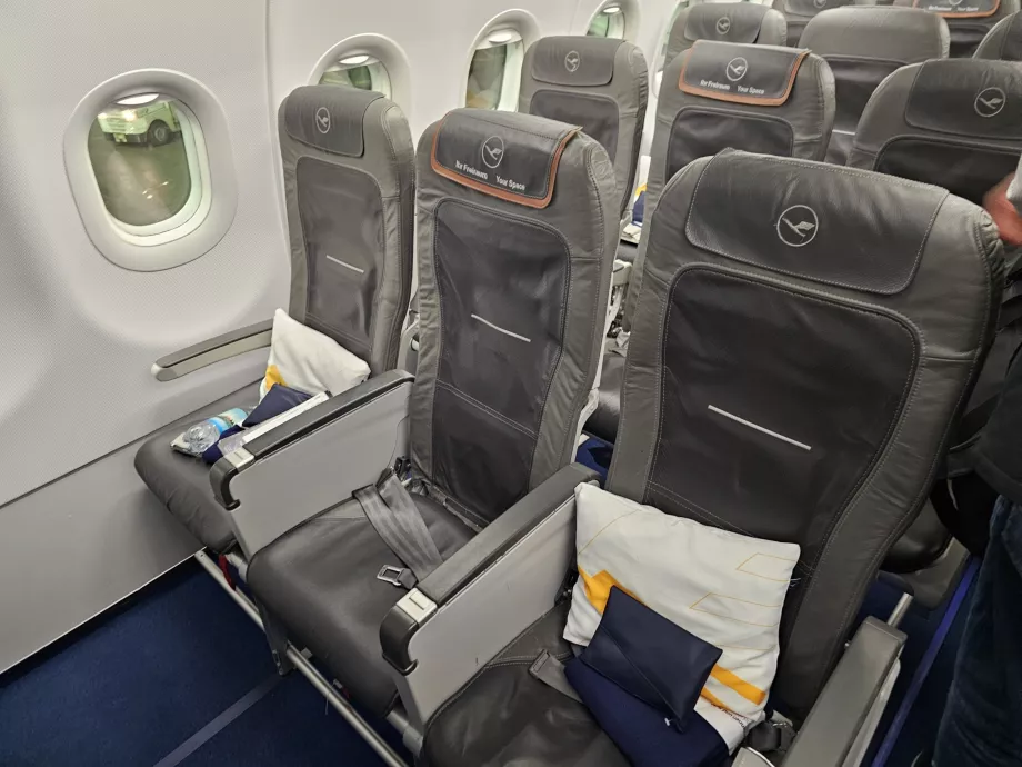 Business class seats