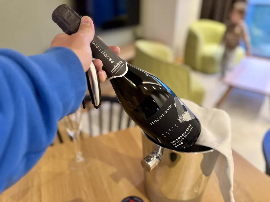 Prosecco to welcome you
