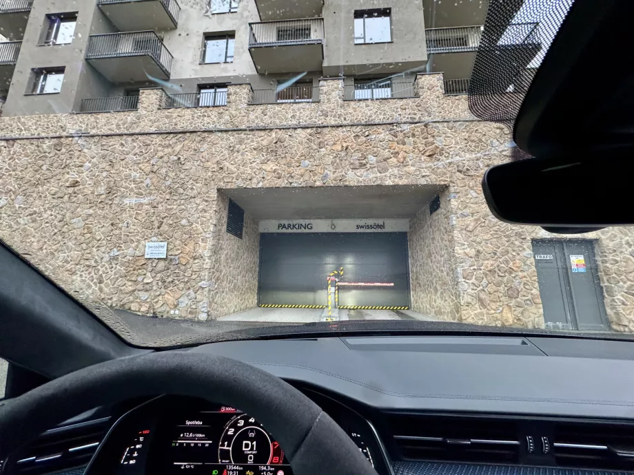 Entrance to the garage
