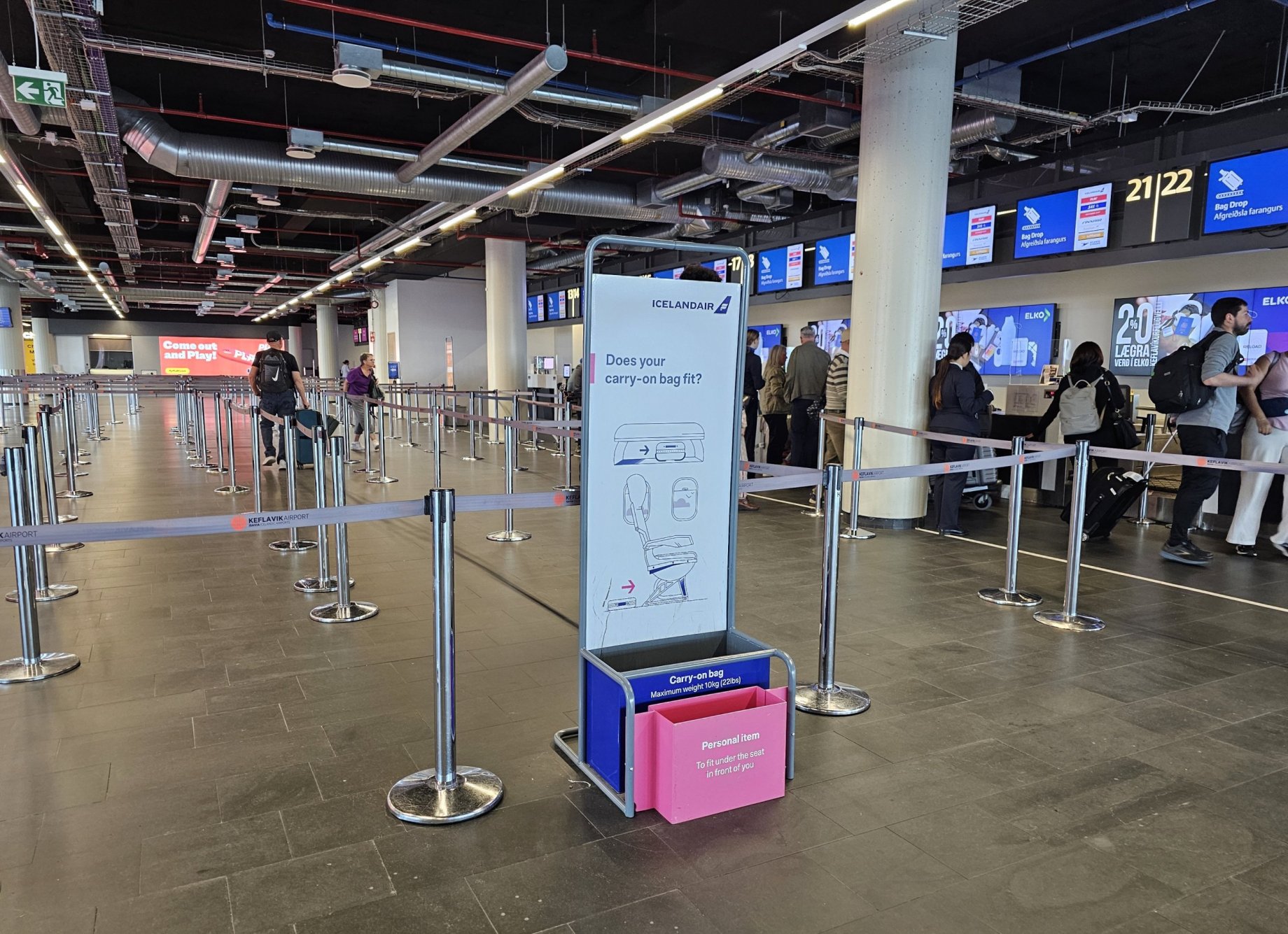 Icelandair baggage allowance (hand and checked)