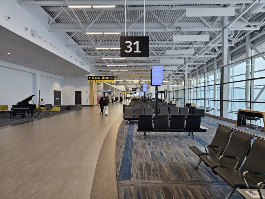 Departure gate area, Quebec Airport