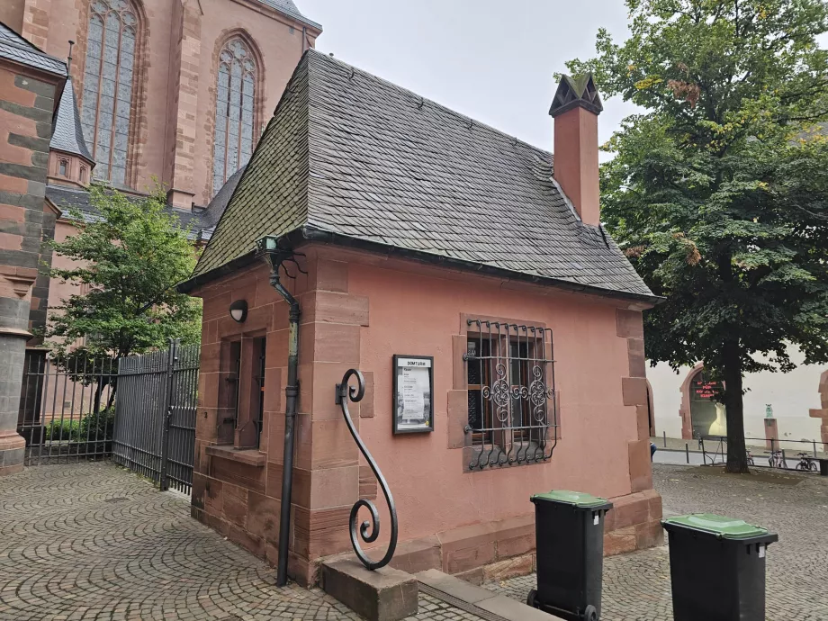 Tower entrance ticket office