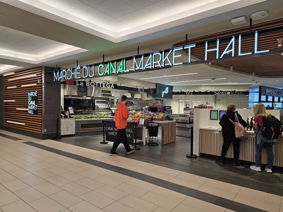 Food Court in the transit section