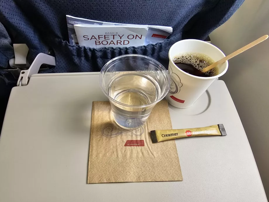 Drinks, international flight