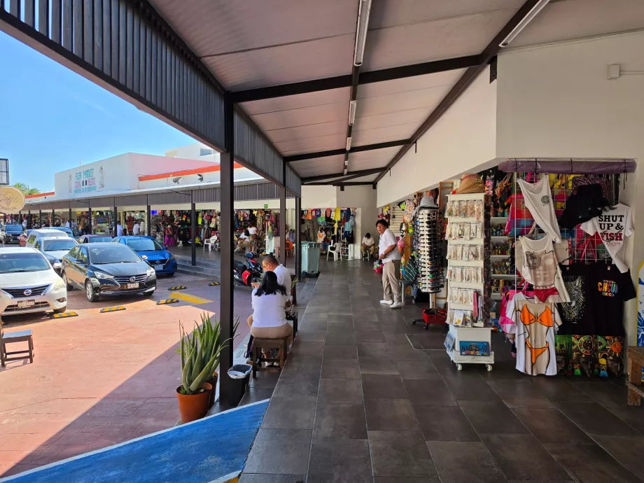 Souvenir shops