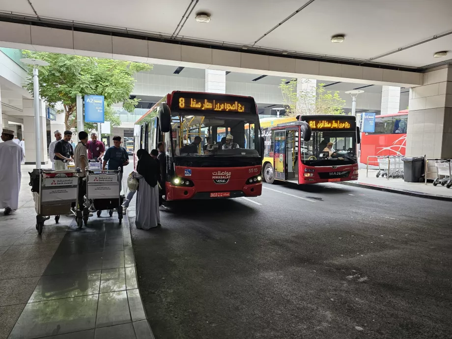 Buses of lines 8 and A1