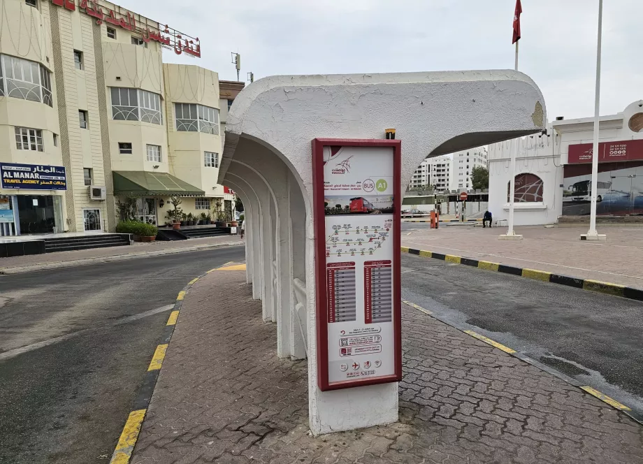 Airport direction stop at Ruwi bus station