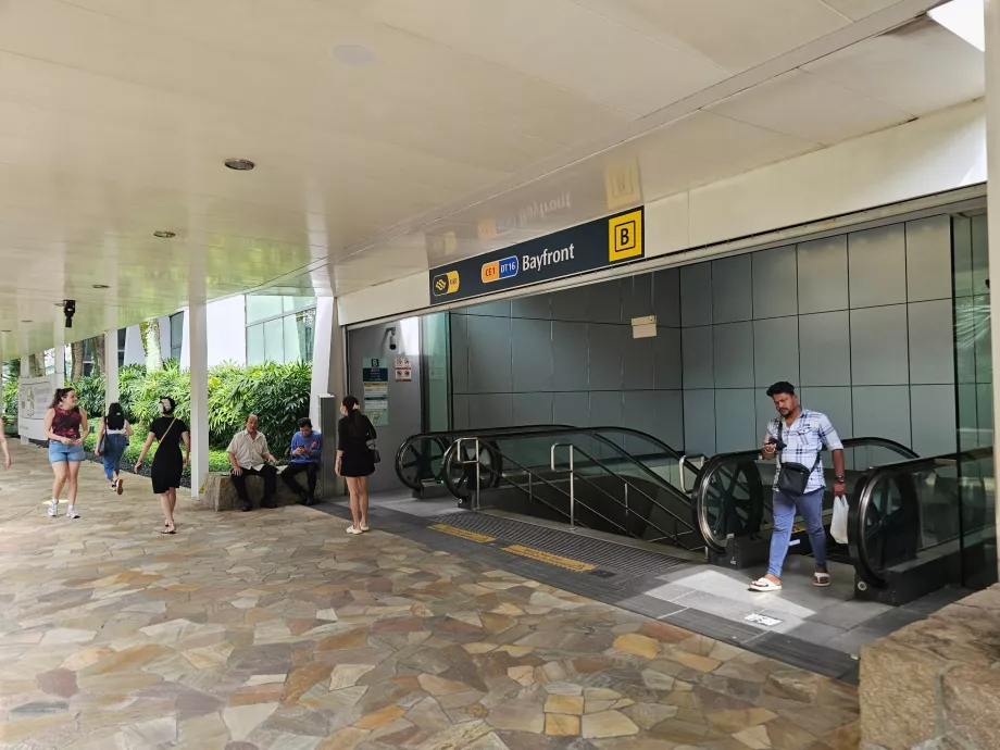 Bayfront subway station near the hotel