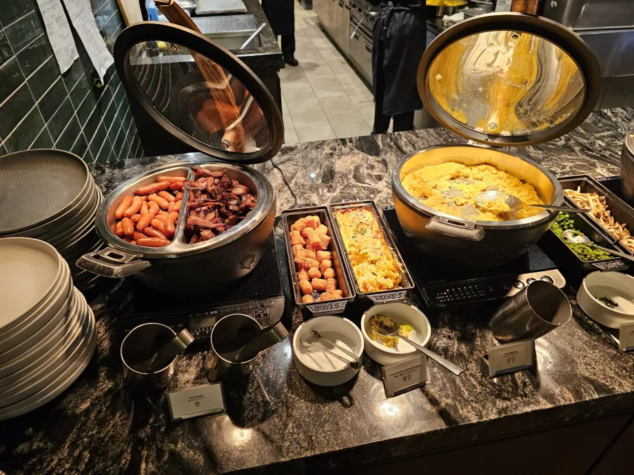 Breakfast - hot meals