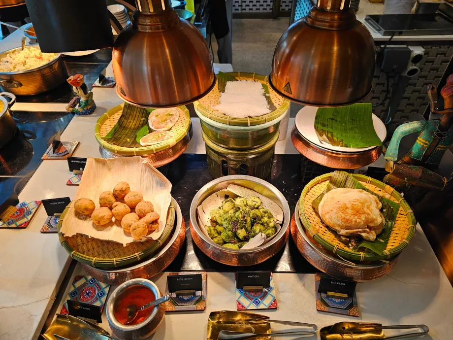 Breakfast at the Rise Restaurant