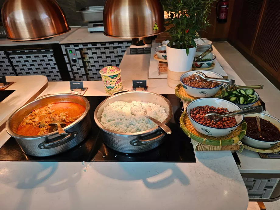 Breakfast at the Rise Restaurant