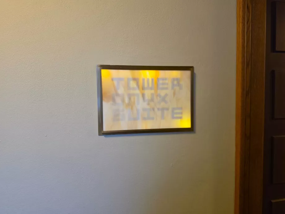 Onyx Tower Suite
