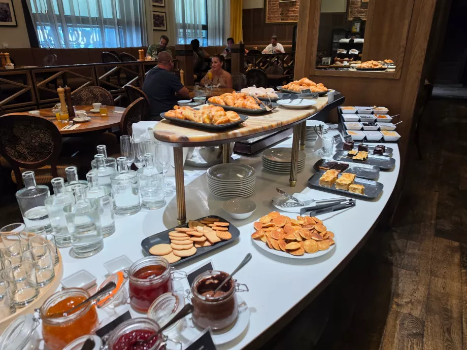 Breakfast