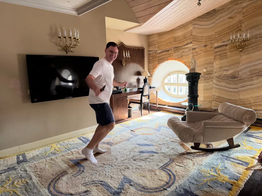 My enthusiasm for the Onyx Tower Suite