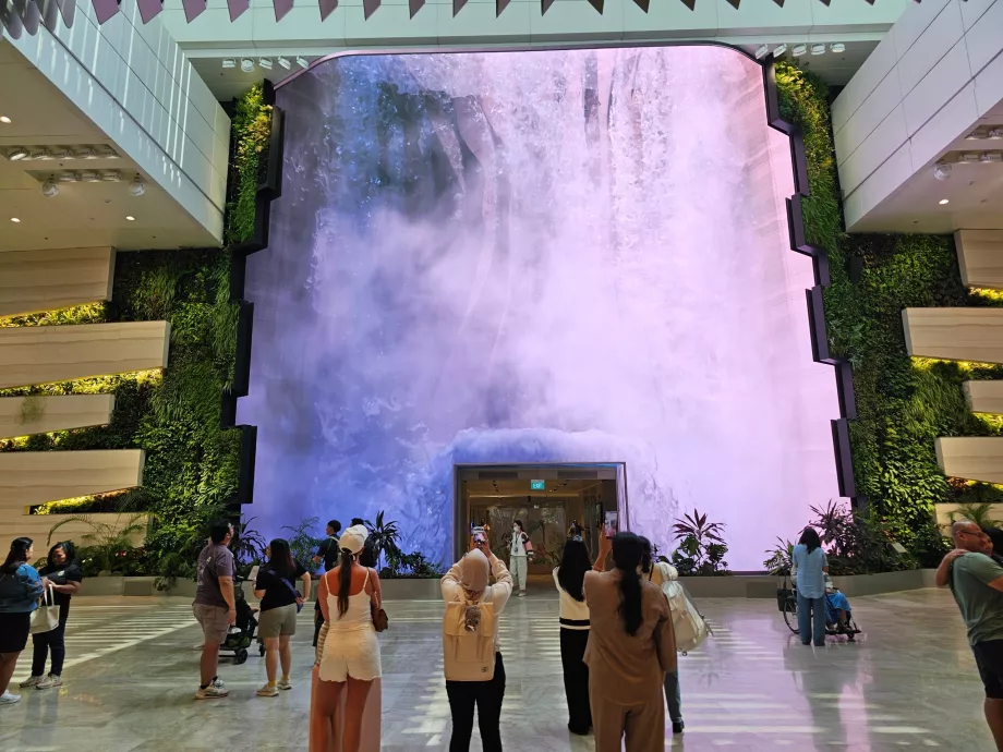 Imitation waterfall in Terminal 2
