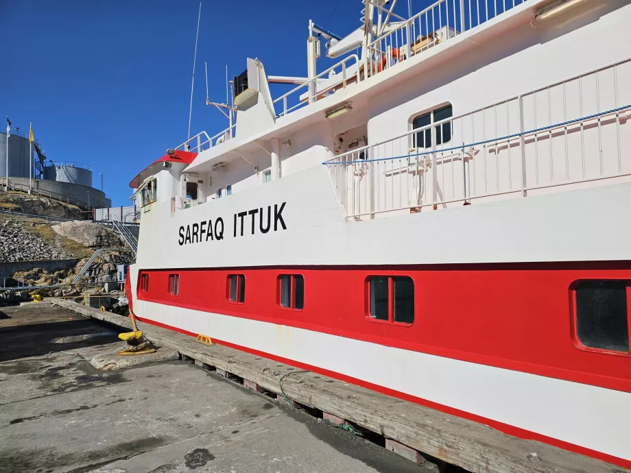 Sarfaq Ittuk ferry