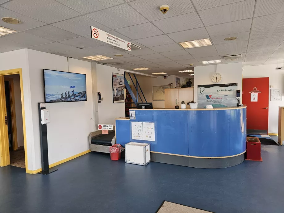 Check-in, Sisimiut airport