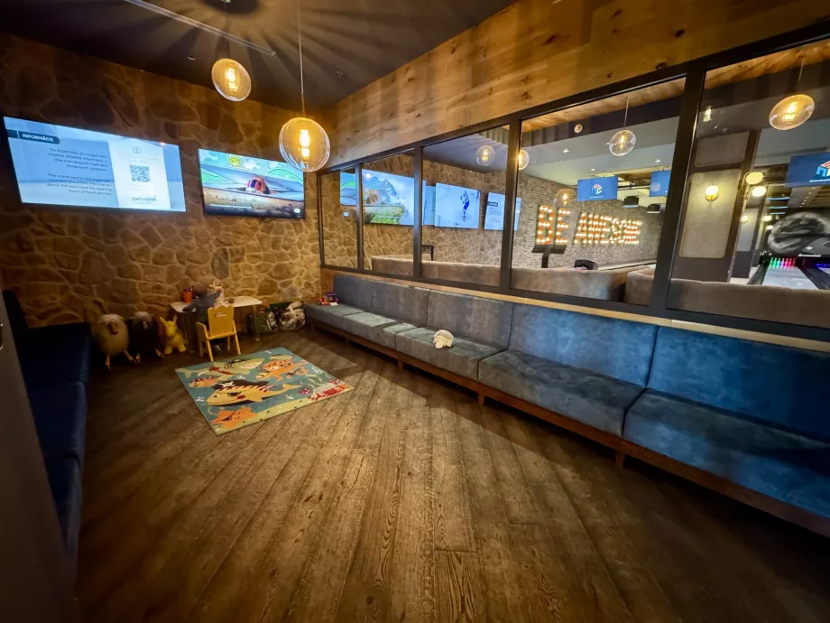 Children's corner in the Snowbeer restaurant