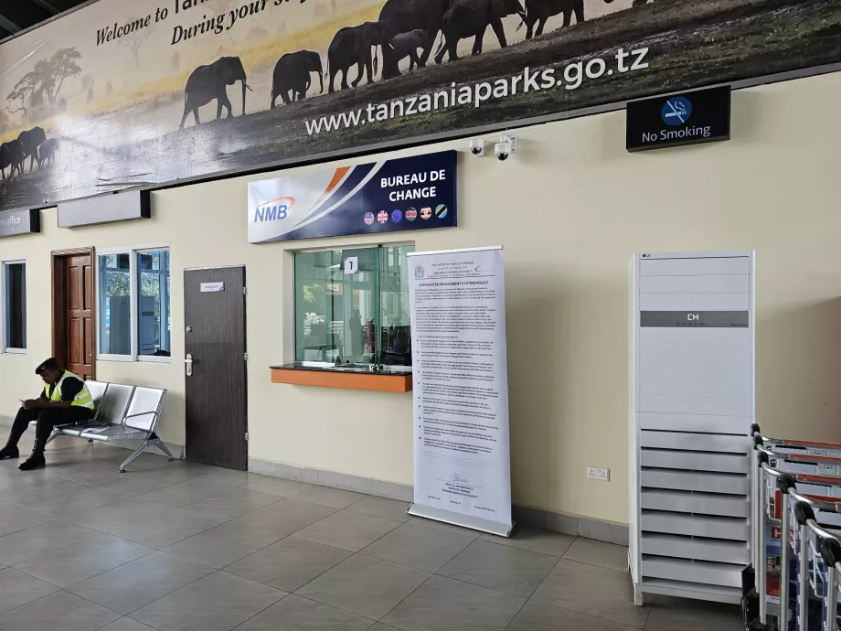 Exchange office in the arrivals hall