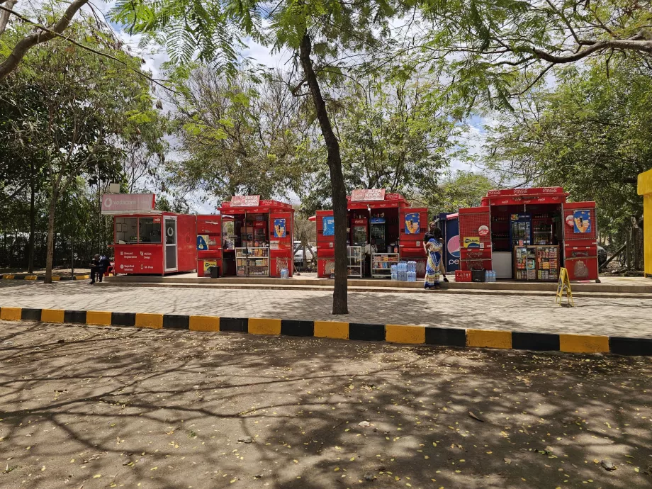 Refreshment stands in front of the arrival hall