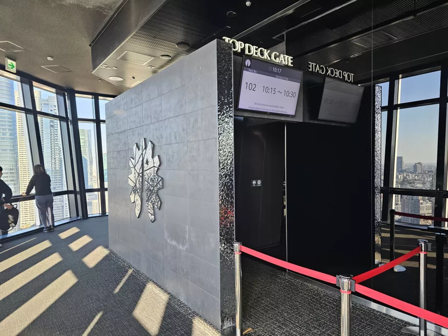 Elevator to the highest observation platform