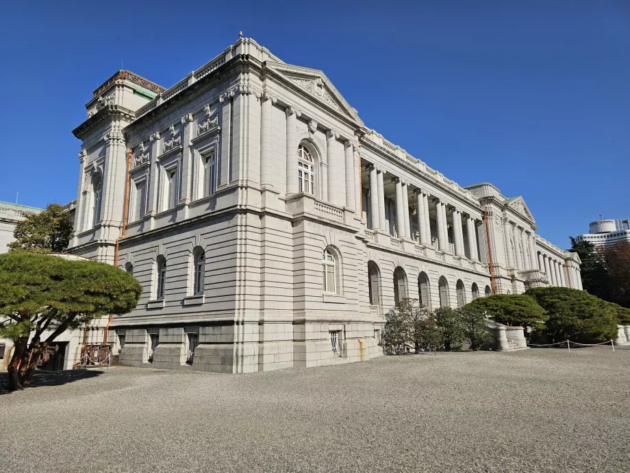 Akasaka Palace