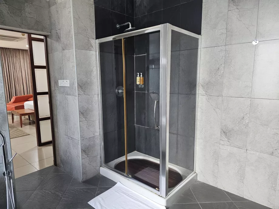 Harbour View Suites
