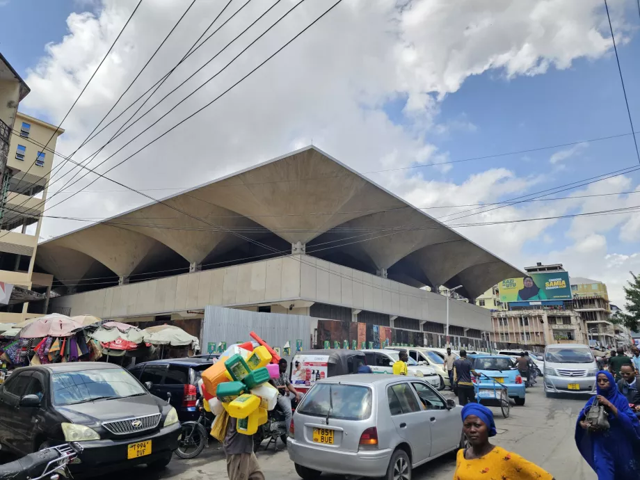 Kariakoo Market