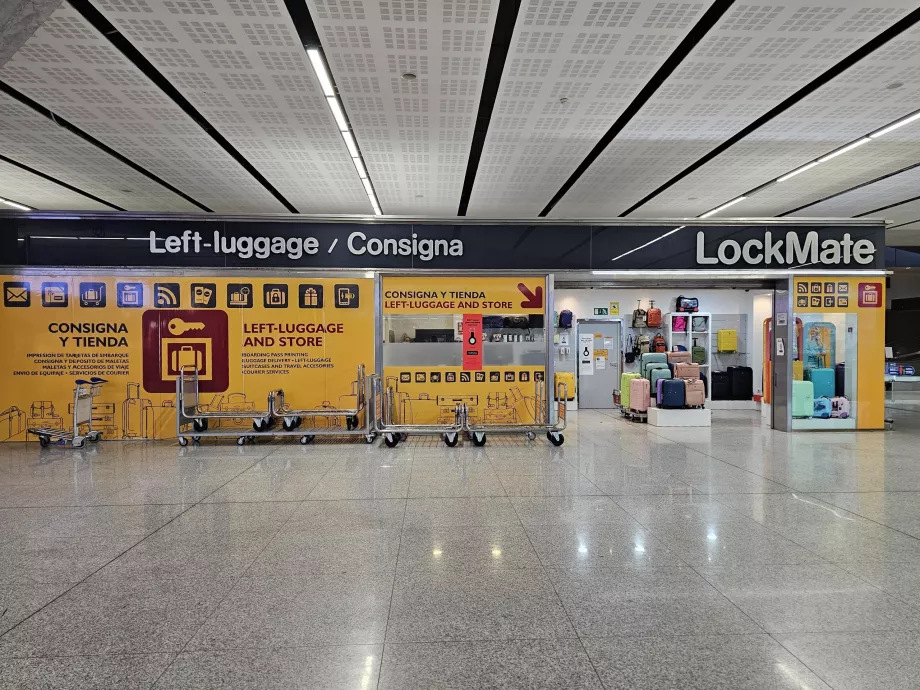 Luggage storage