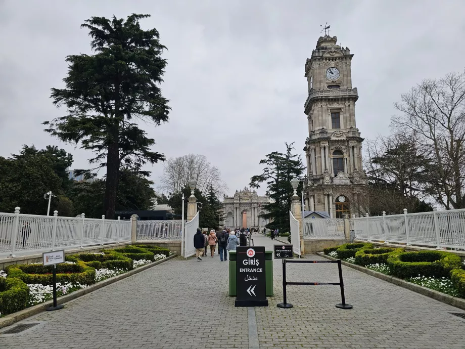 Main entrance Dolmabahce Palace