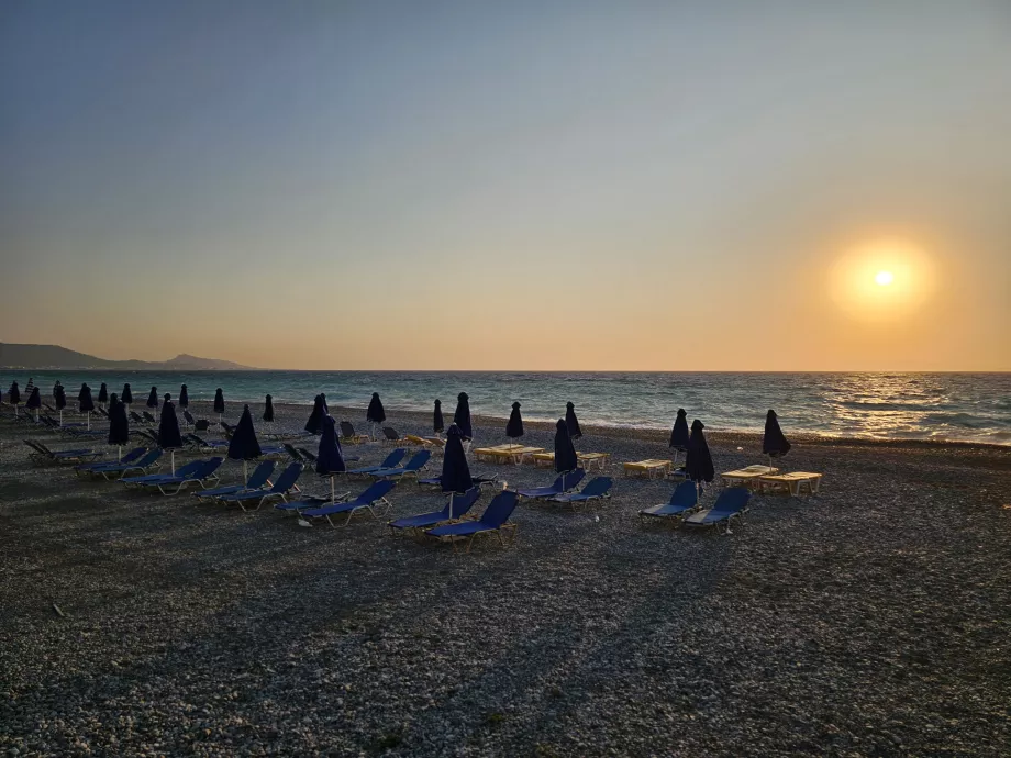Akti Kanari Beach
