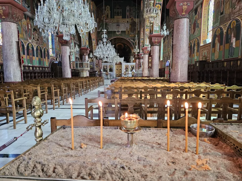 Evangelismos Church, interior